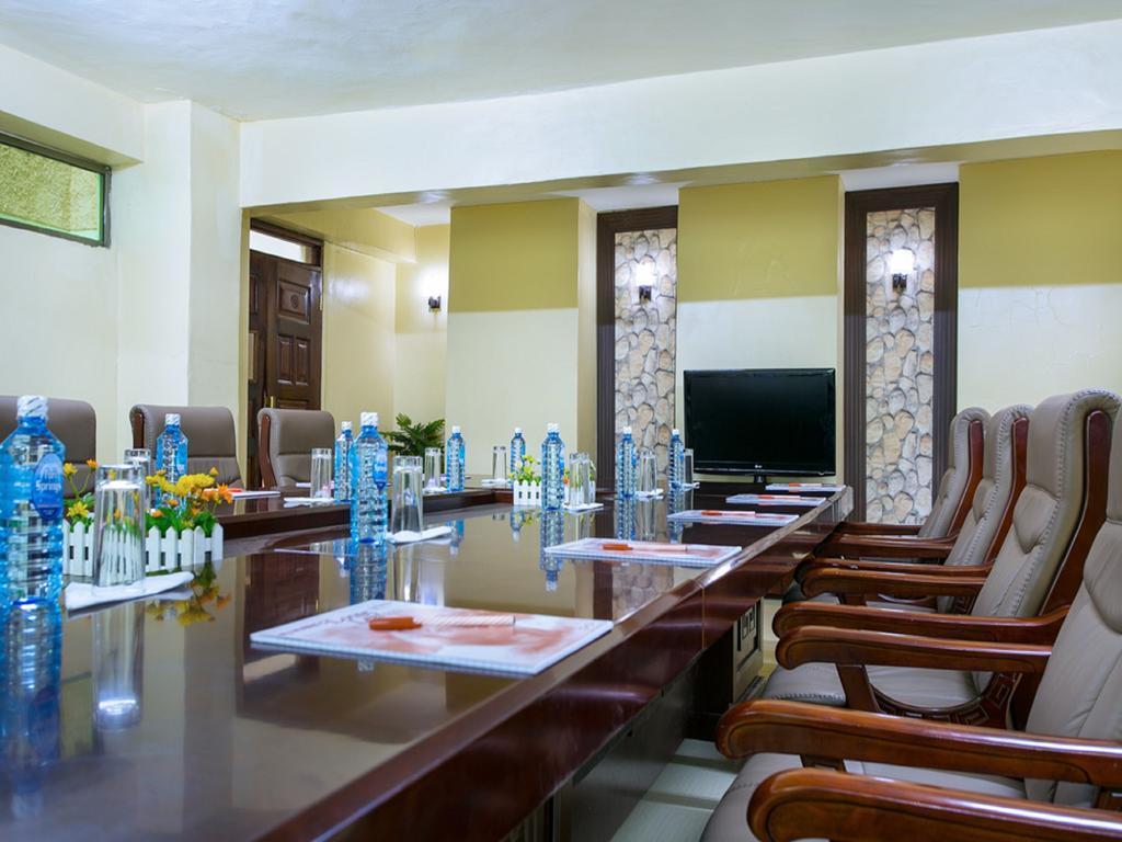 Legacy Hotel And Conference Centre Ltd 나쿠루 외부 사진